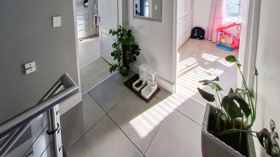 3 Bedroom Property for Sale in Langeberg Heights Western Cape